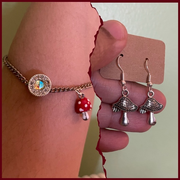 Silver Avon Mushroom Charm Bracelet and Earring Set - Picture 1 of 11